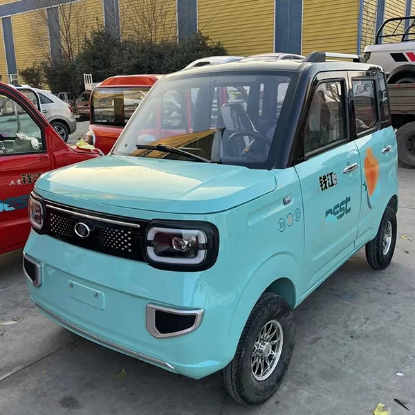 大きなアイスクリームの電気自動車 車